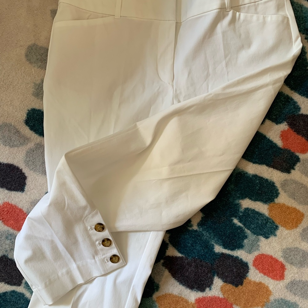Loft Outlet white pants, new!